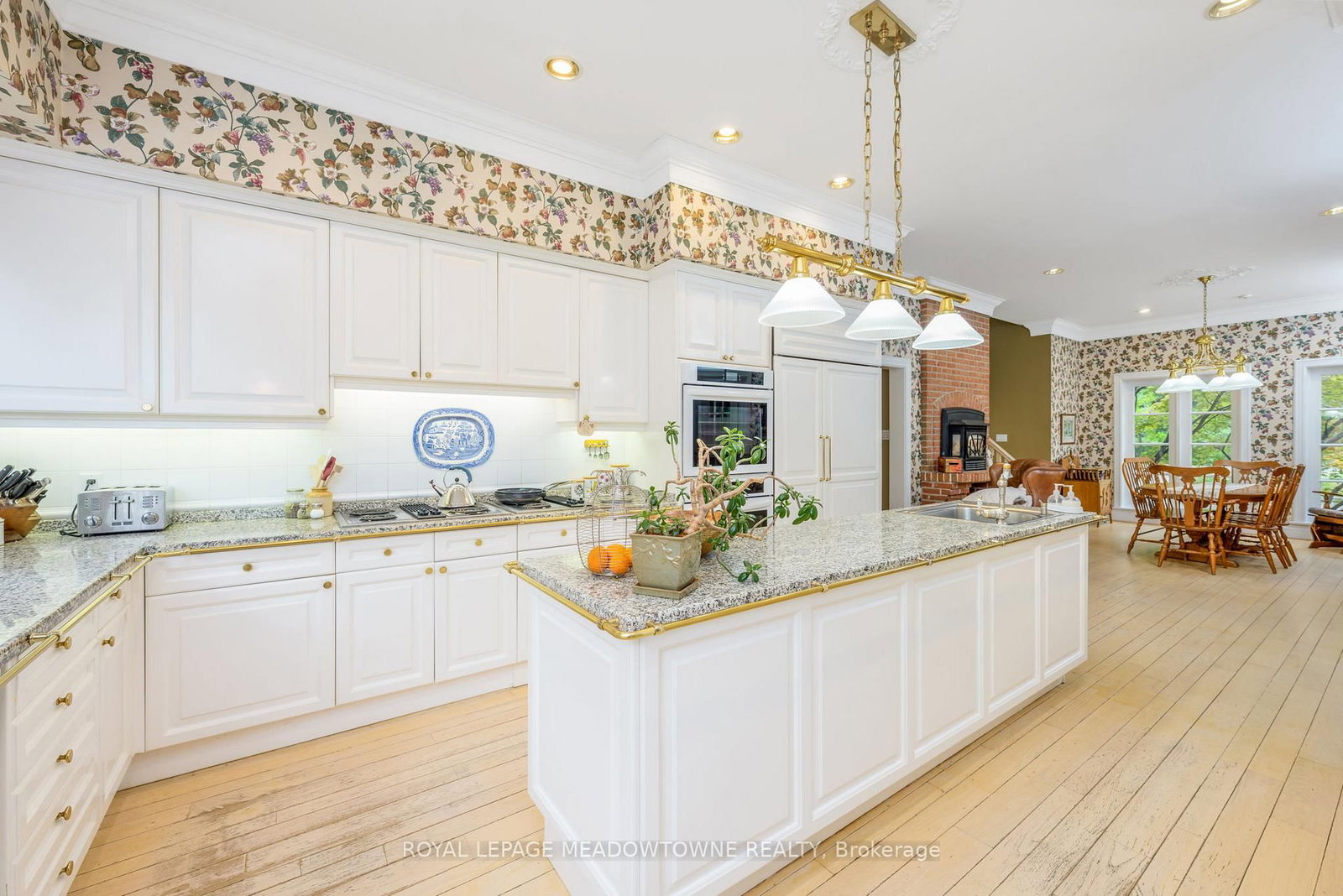 2097 Grange Side Road • Caledon, ON photo 9