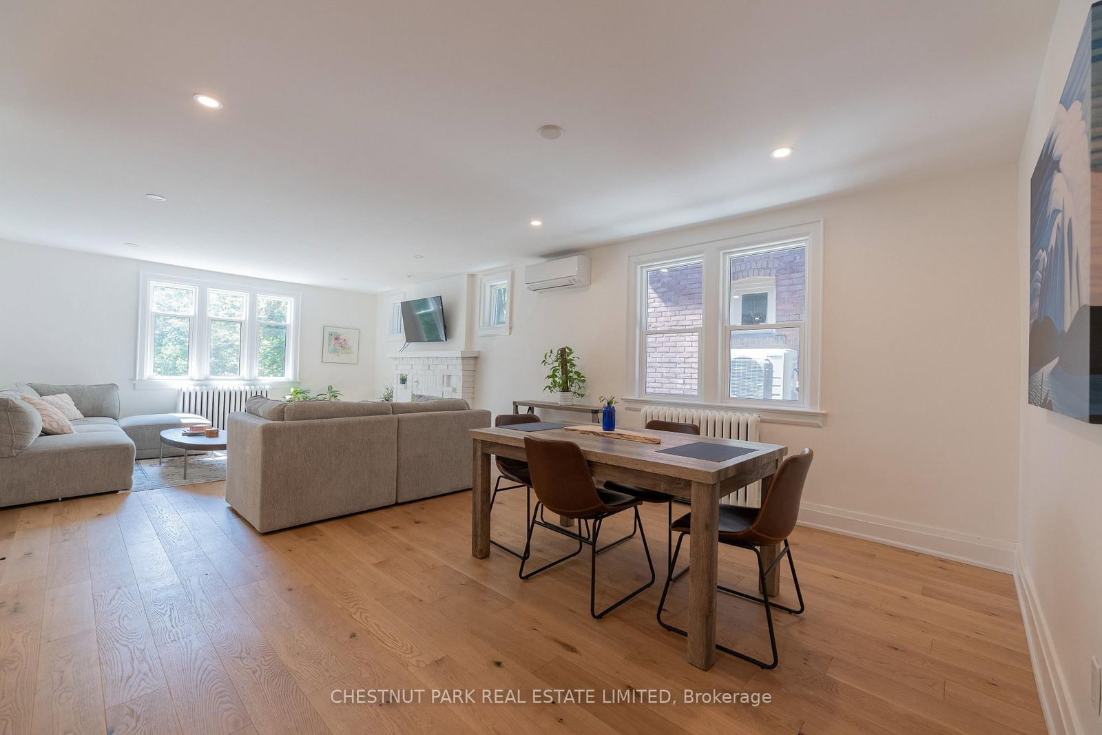 B-49 Springmount Avenue, Toronto, ON, photo 5