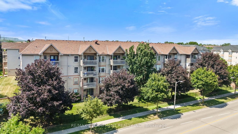 202 - 4005 KILMER Drive