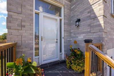 335 Bailey Drive • Orangeville, ON photo 4