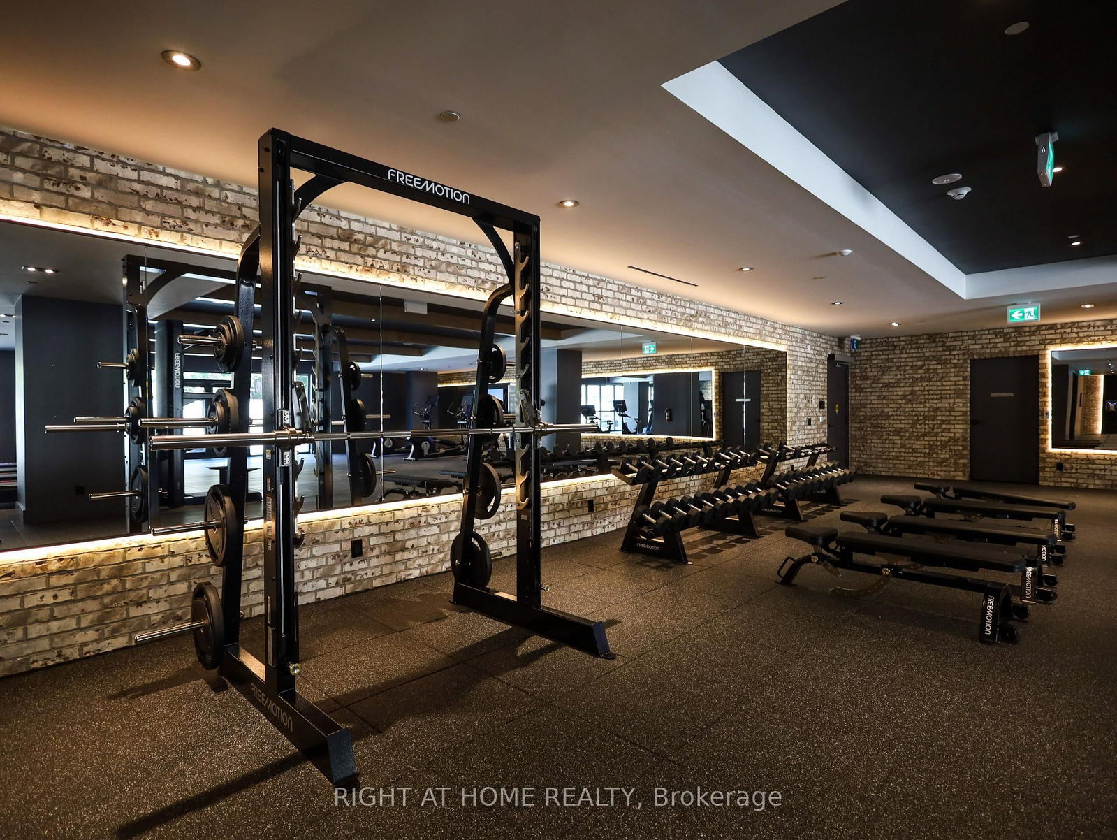285 Dufferin Street • #525 • Toronto, ON photo 35