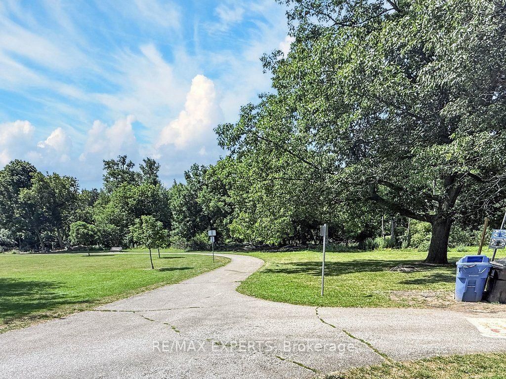 32 Firenza Drive • Toronto, ON photo 39
