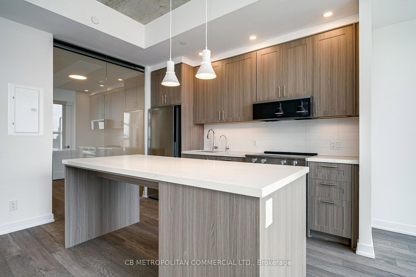 516-2946 Dundas Street West Street, Toronto, ON, photo 5