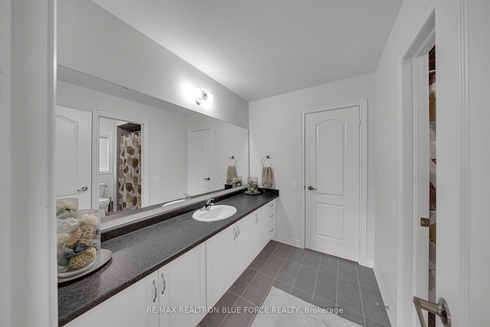38 Pinedale Avenue • Caledon, ON photo 27