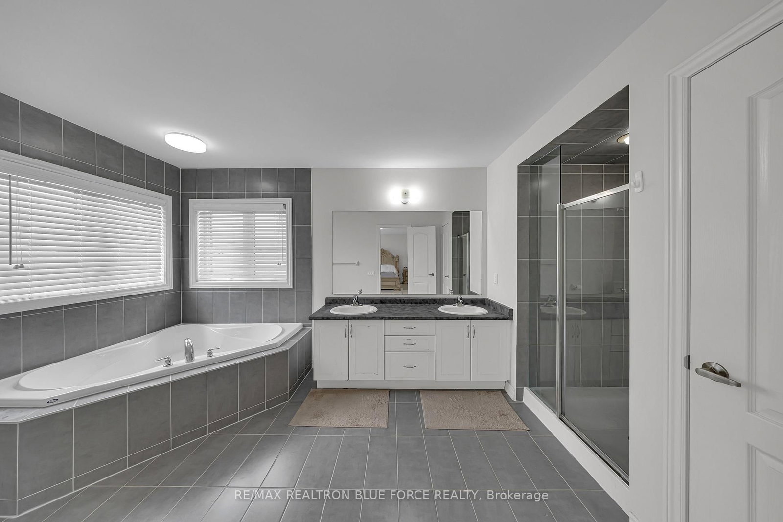 38 Pinedale Avenue • Caledon, ON photo 39