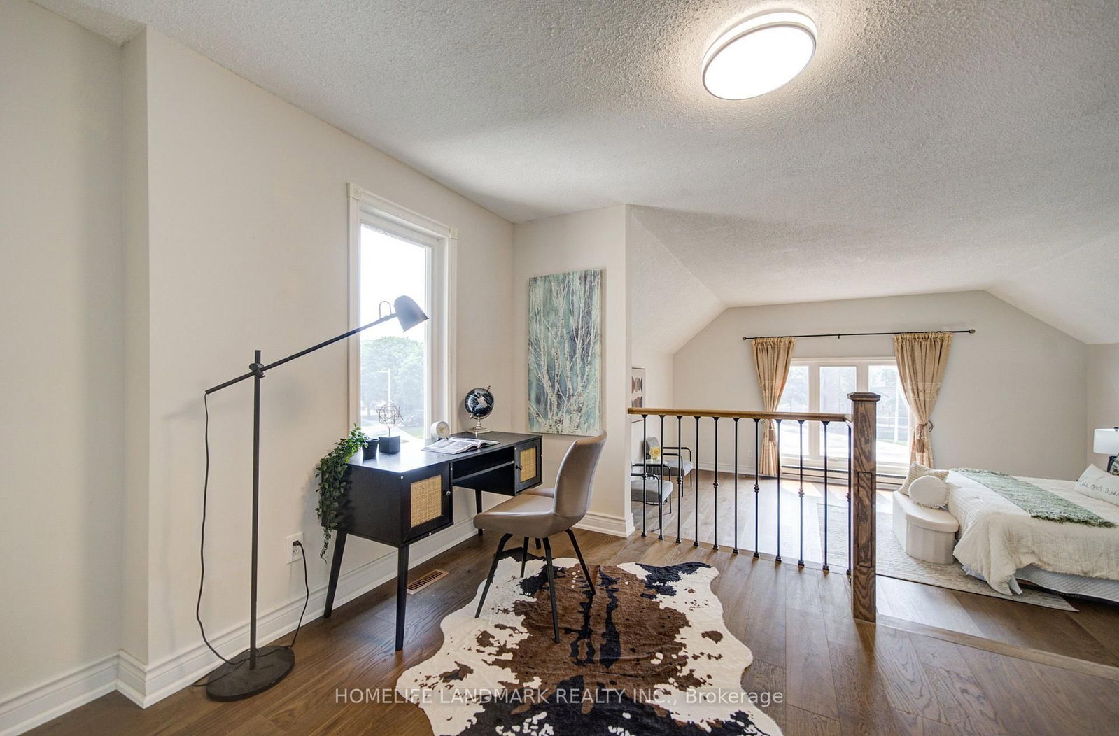 1091 Queens Avenue • Oakville, ON photo 31