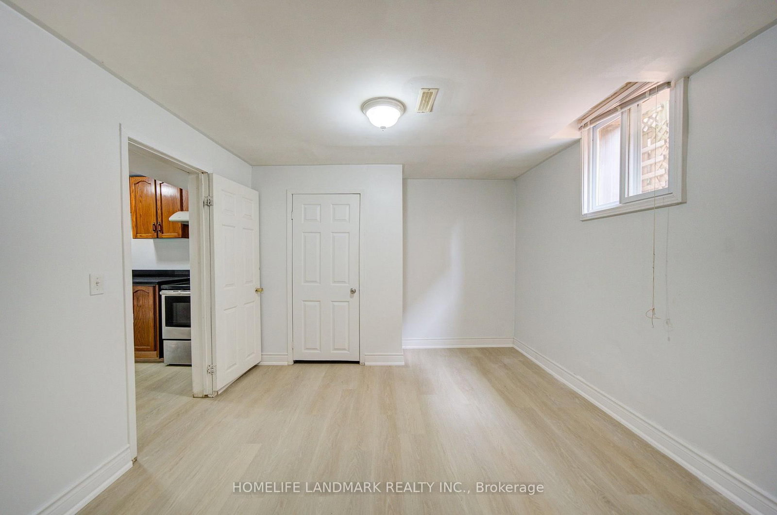 1091 Queens Avenue • Oakville, ON photo 43