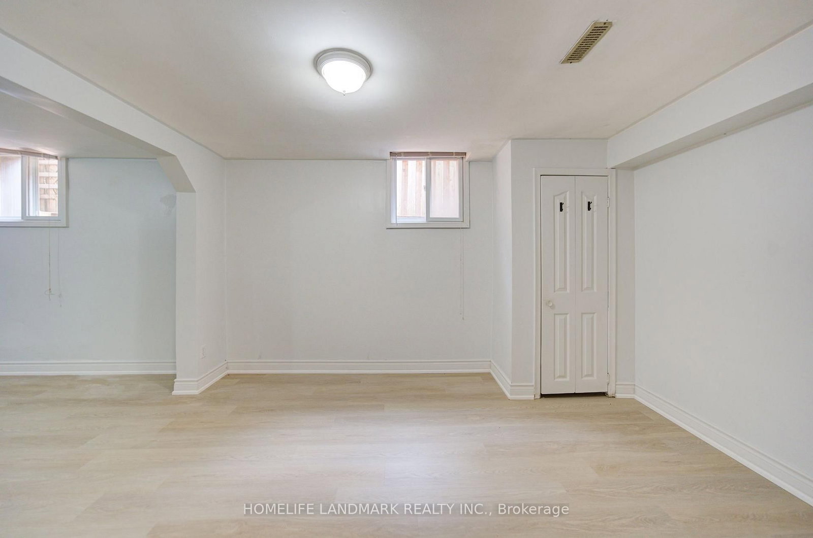 1091 Queens Avenue • Oakville, ON photo 45