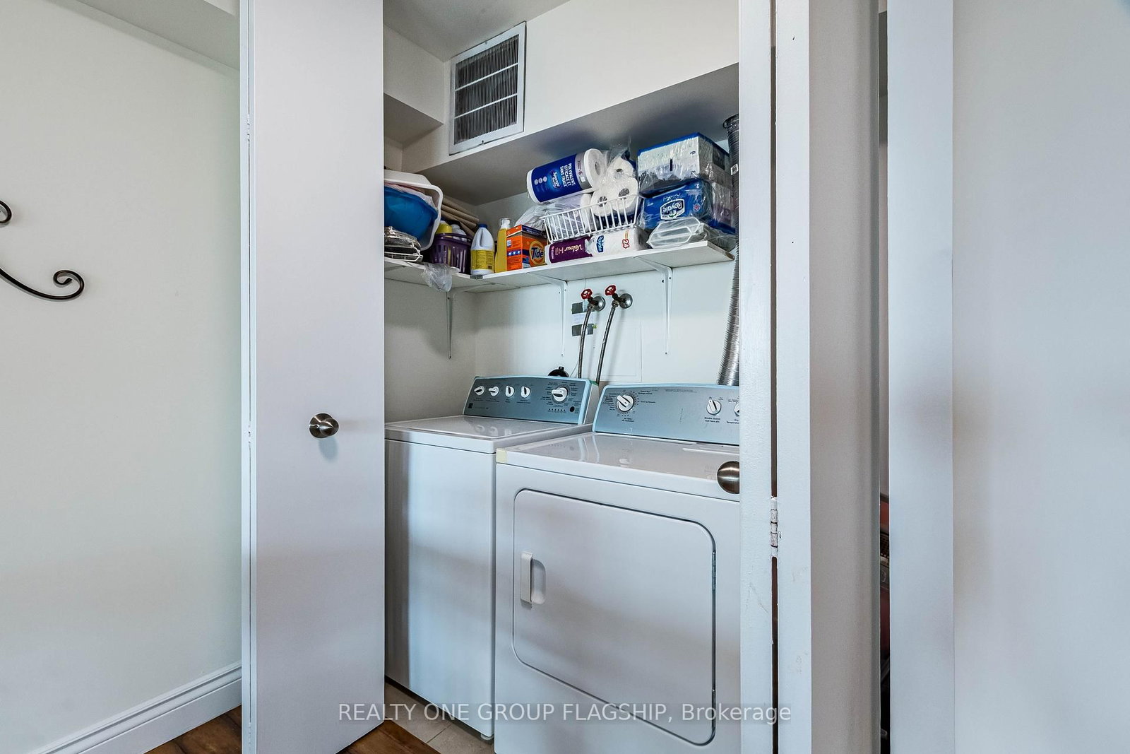 50 E Elm Drive • #1209 • Mississauga, ON photo 19