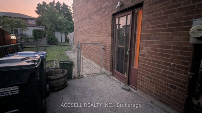 1055 Claredale Road