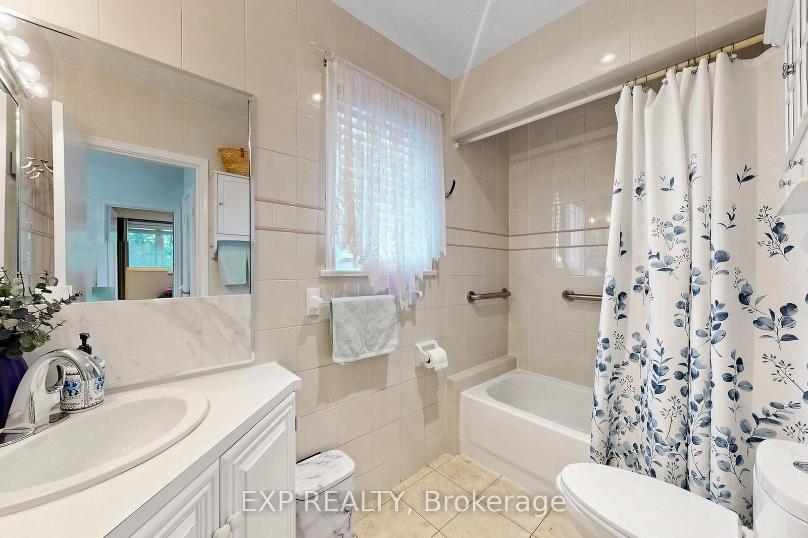 77 Letchworth Crescent • Toronto, ON photo 20