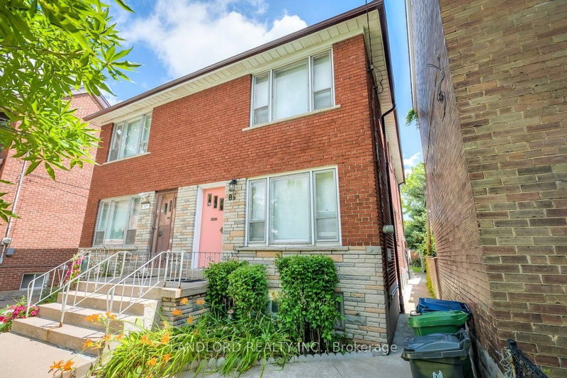 85 Greenlaw Avenue