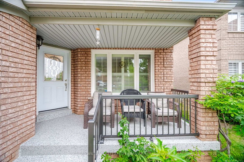 19 Softneedle Avenue