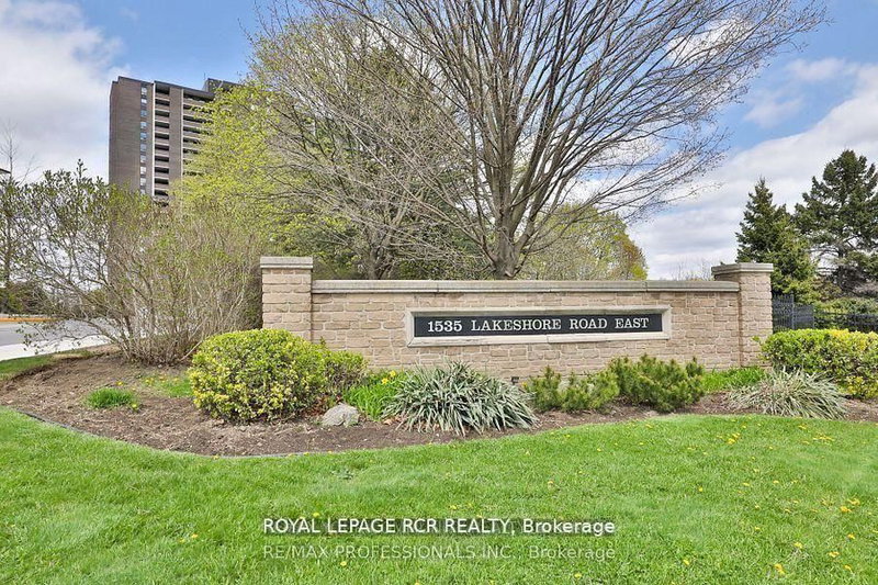 205 - 1535 Lakeshore Road E
