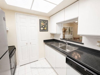 285 Enfield Place • #2006 • Mississauga, ON photo 8