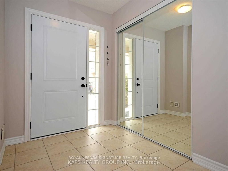 64 - 165 Hampshire Way