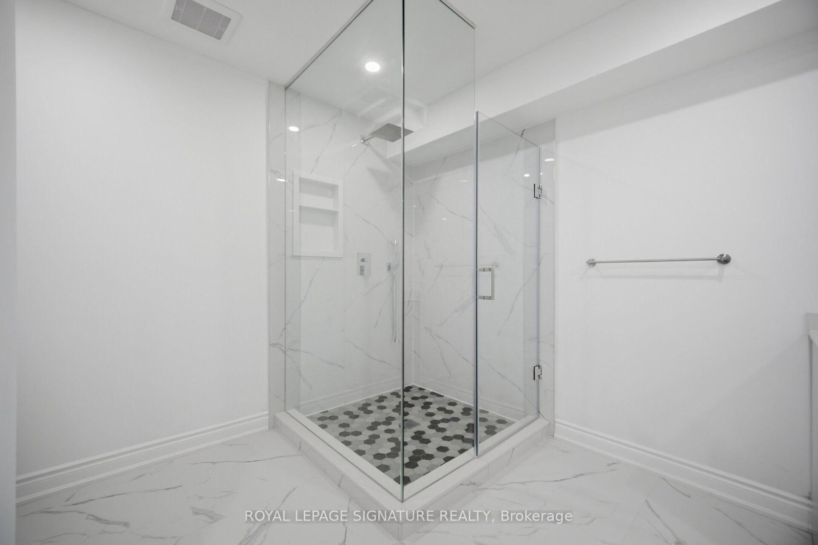 2130 Autumn Breeze Drive N • Mississauga, ON photo 39