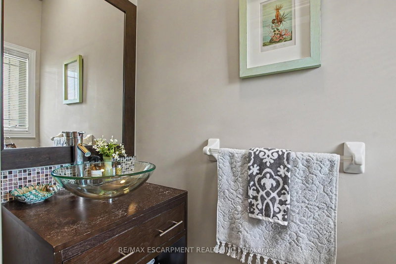 11 - 2169 Orchard Road