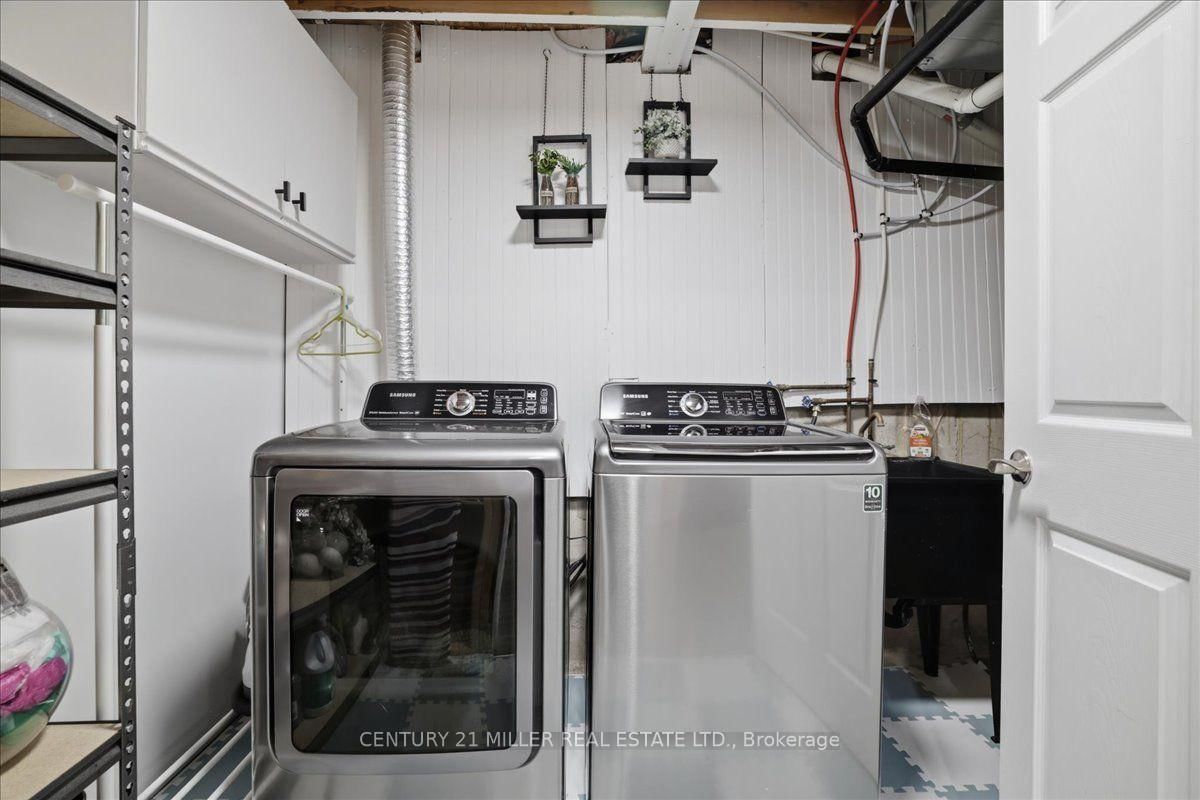 3085 Cardross Court • Oakville, ON photo 23
