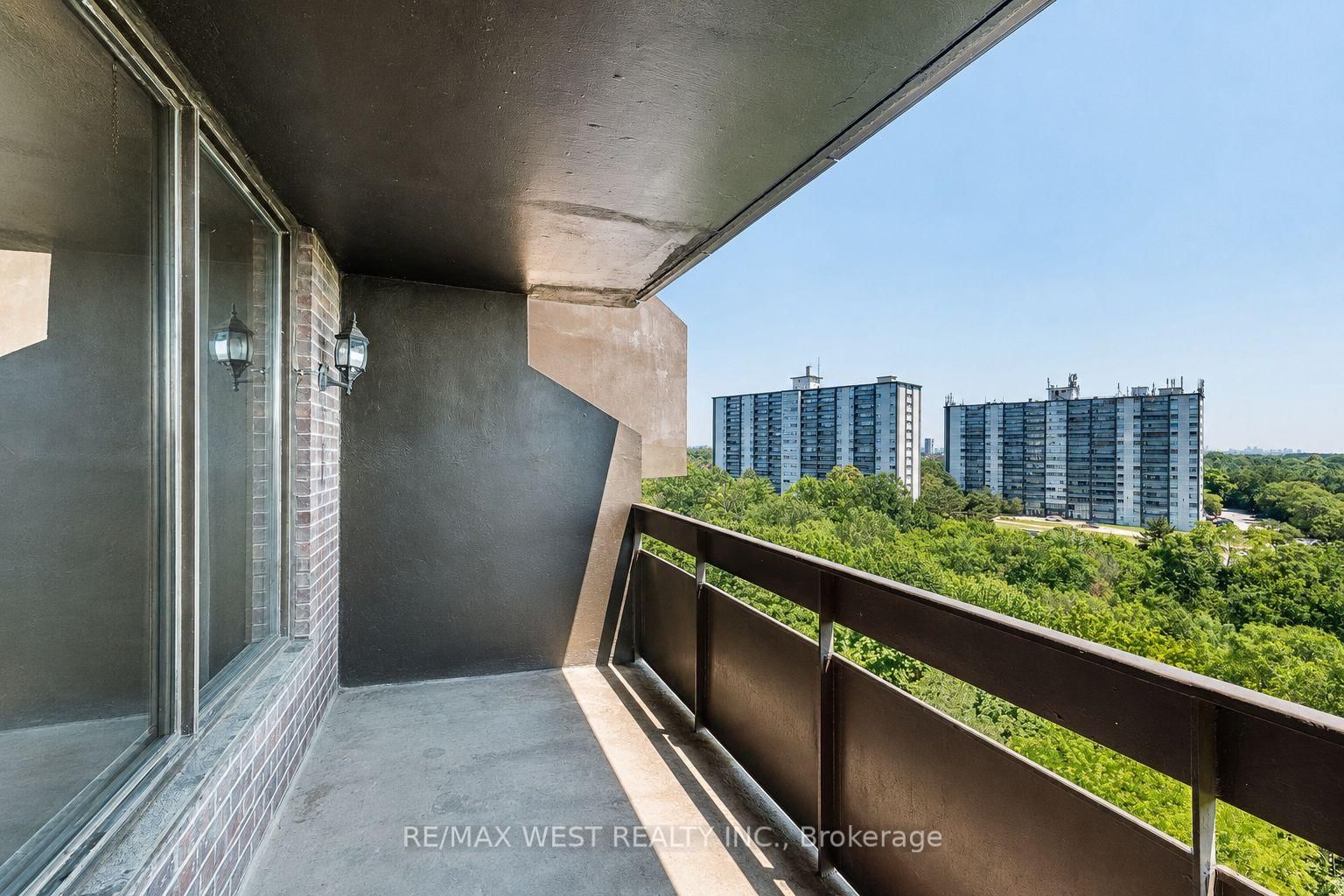 11 Wincott Drive • #1104 • Toronto, ON photo 17