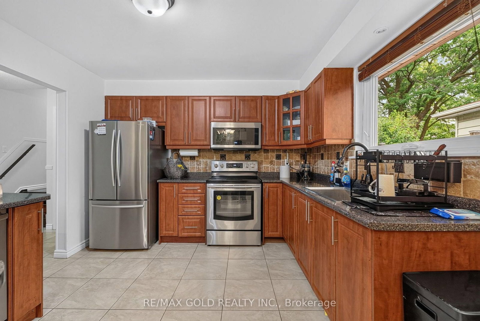 32 Dunblaine Crescent • Brampton, ON photo 13