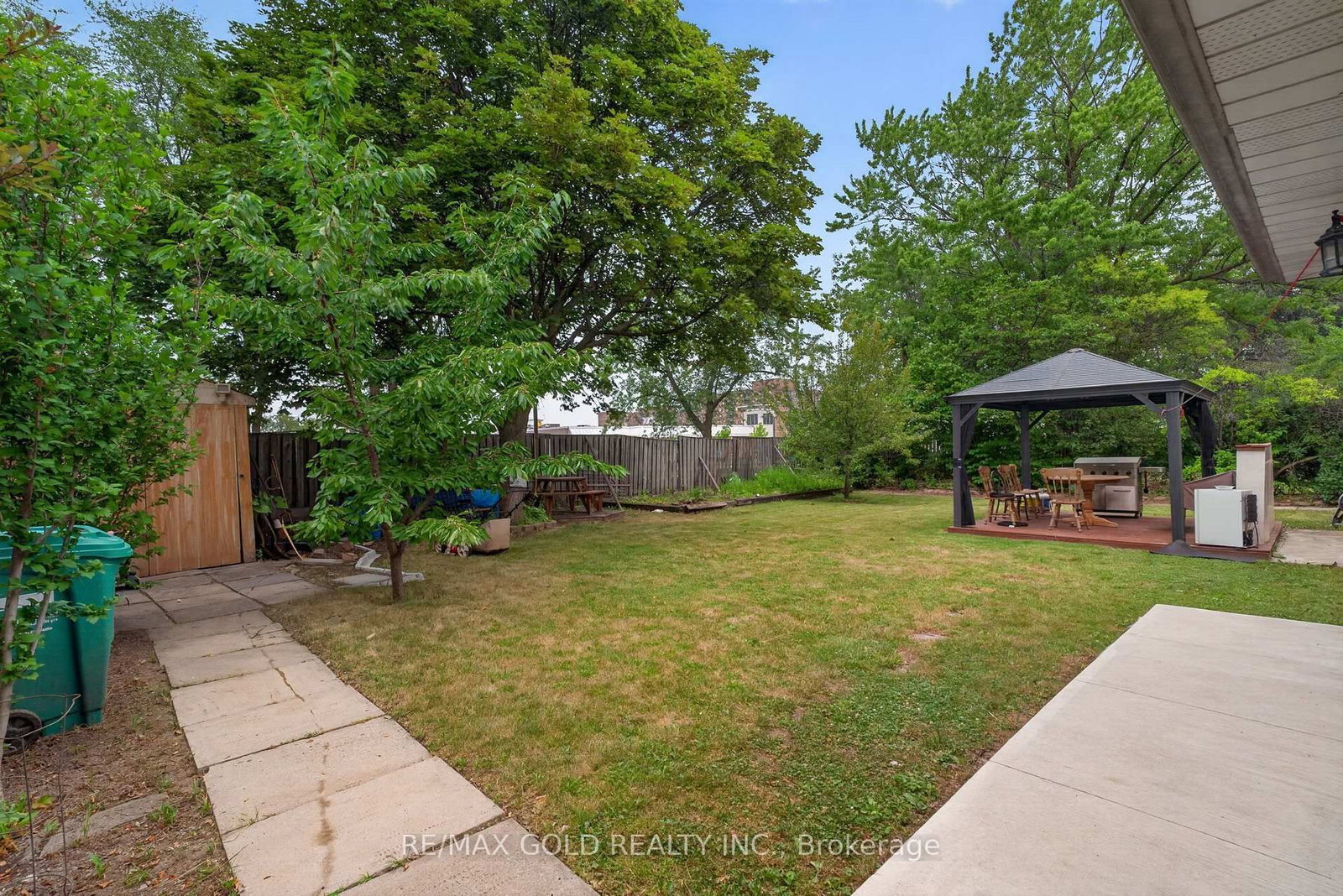 32 Dunblaine Crescent • Brampton, ON photo 37