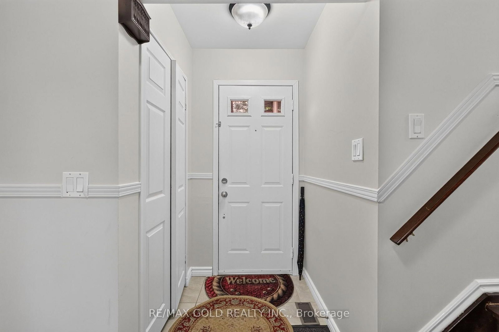 32 Dunblaine Crescent • Brampton, ON photo 6