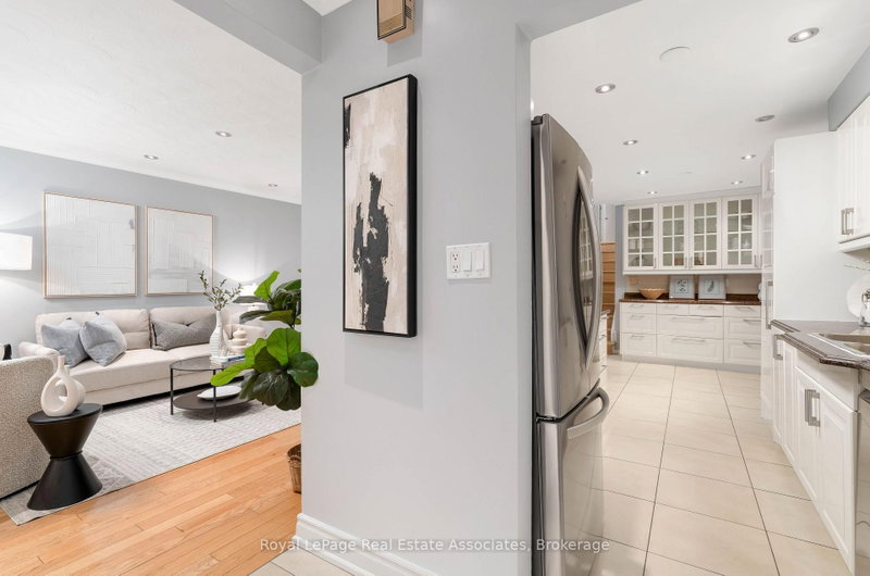12 Anchor Drive