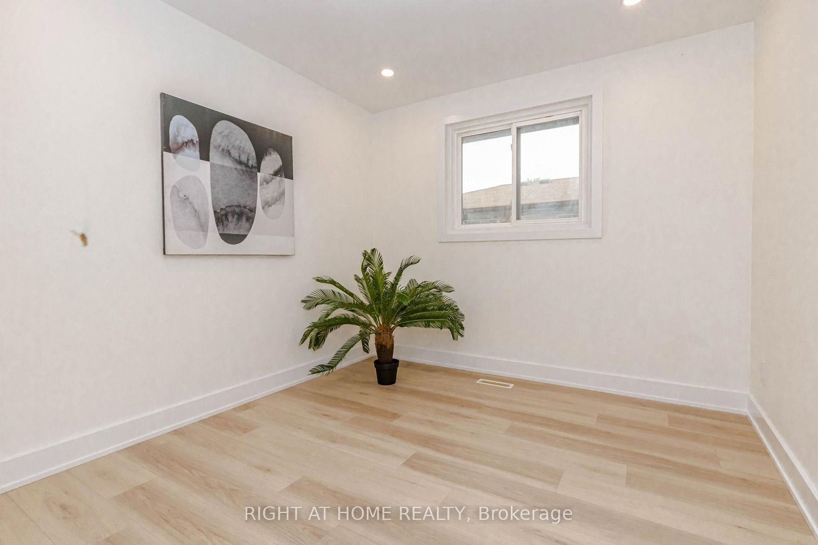 7650 Priory Crescent • Mississauga, ON photo 26