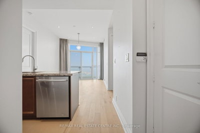 50 Absolute Avenue • #LPH8 • Mississauga, ON photo 6