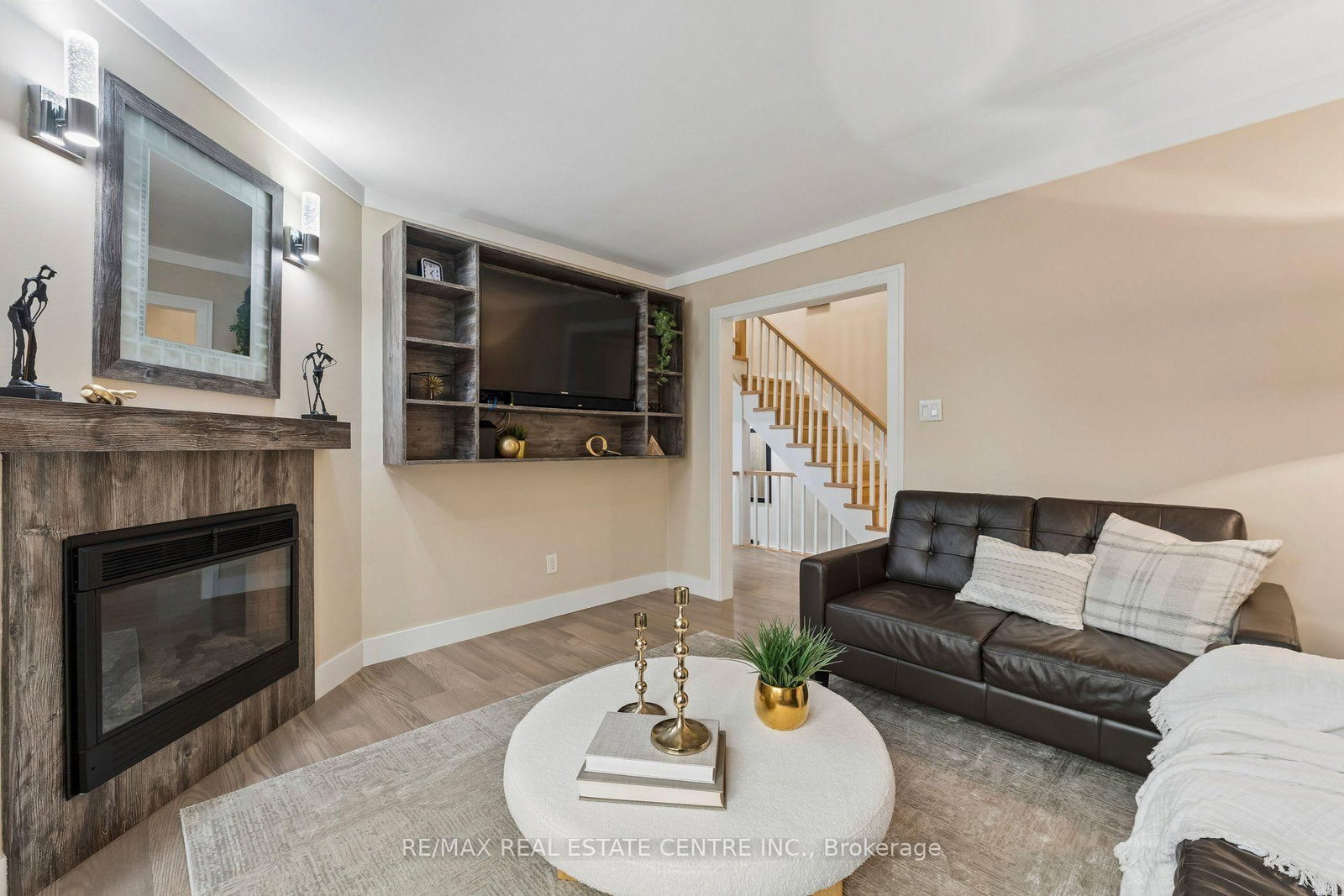 44 Adam Street • Brampton, ON photo 8