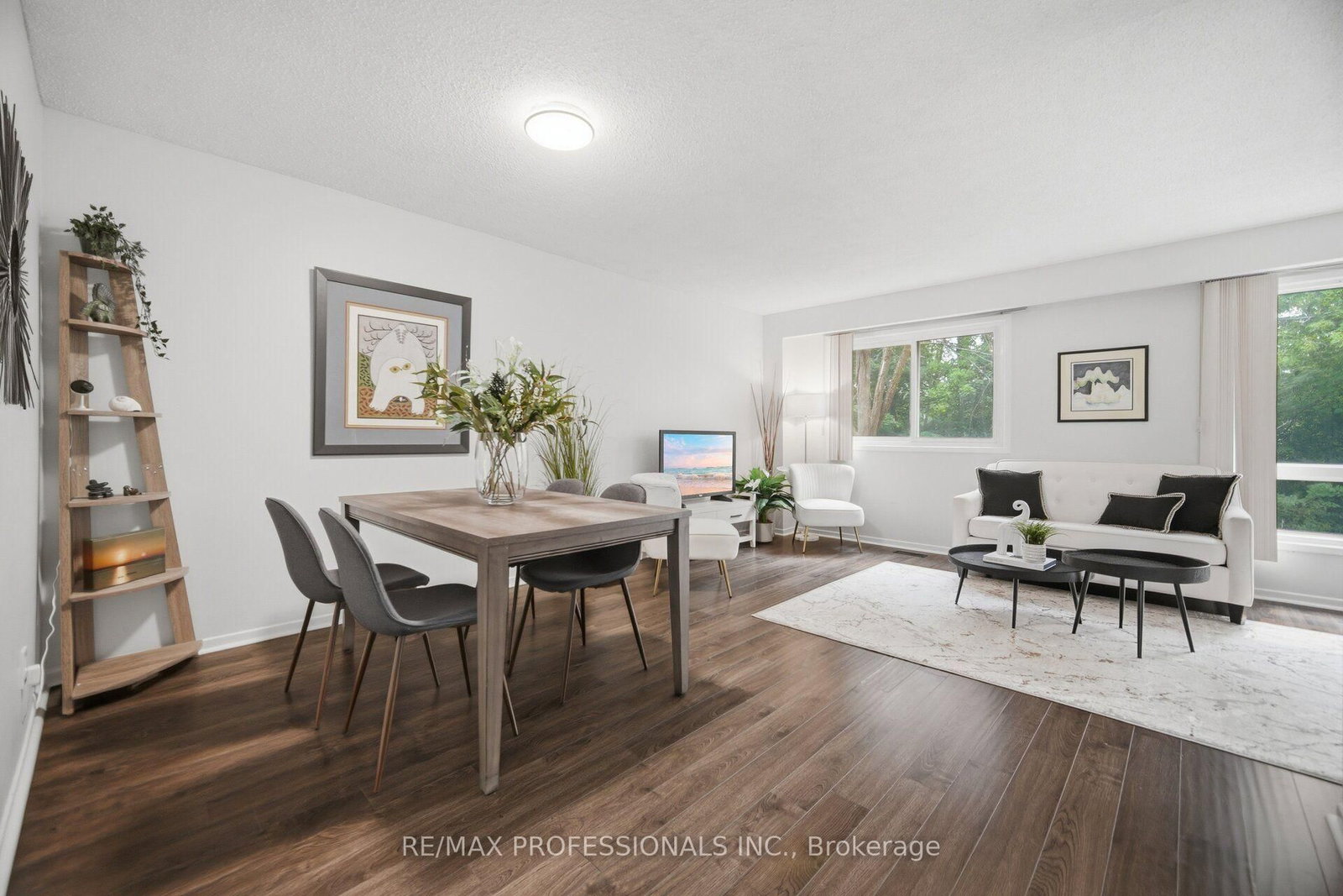 22 Pontiac Court • Brampton, ON photo 5