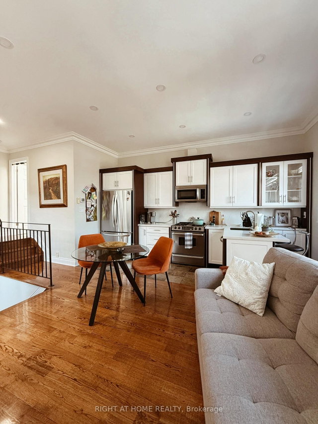 1 - 1186 Royal York Road