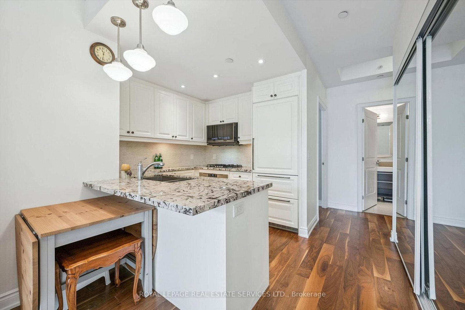 3500 Lakeshore Road W • #122C • Oakville, ON photo 14