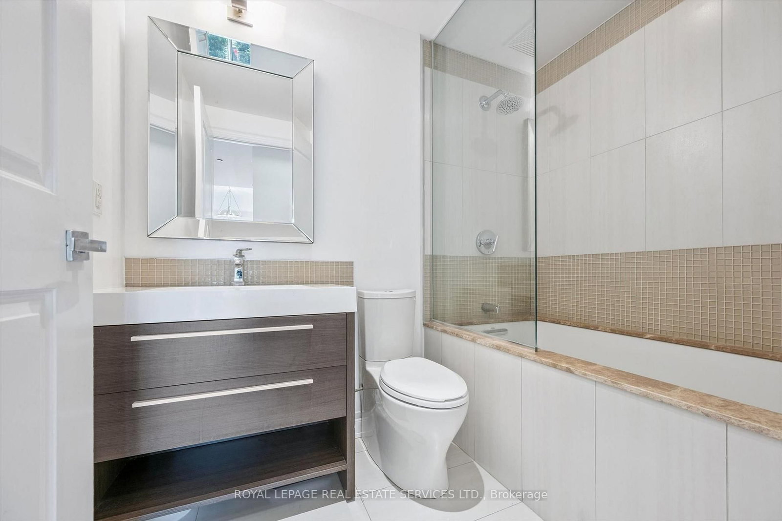 3500 Lakeshore Road W • #122C • Oakville, ON photo 19