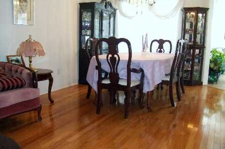 114 Edenbrook Hill Dr, Brampton, L7A2P2 | Image 2