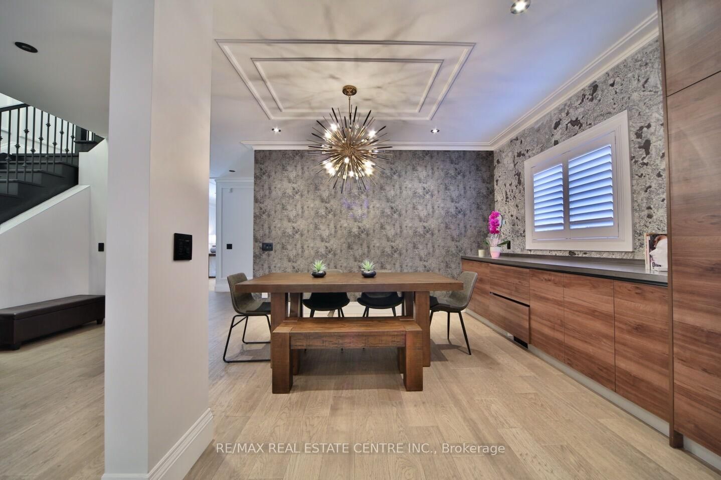 1098 Meredith Avenue • Mississauga, ON photo 17