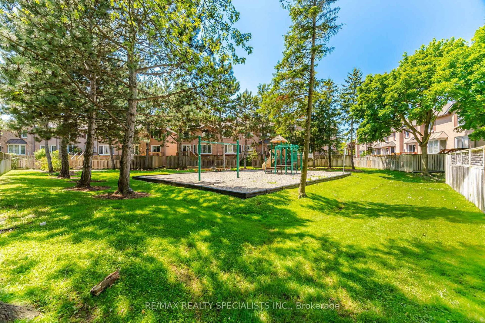 2935 Headon Forest Drive • #17 • Burlington, ON photo 43