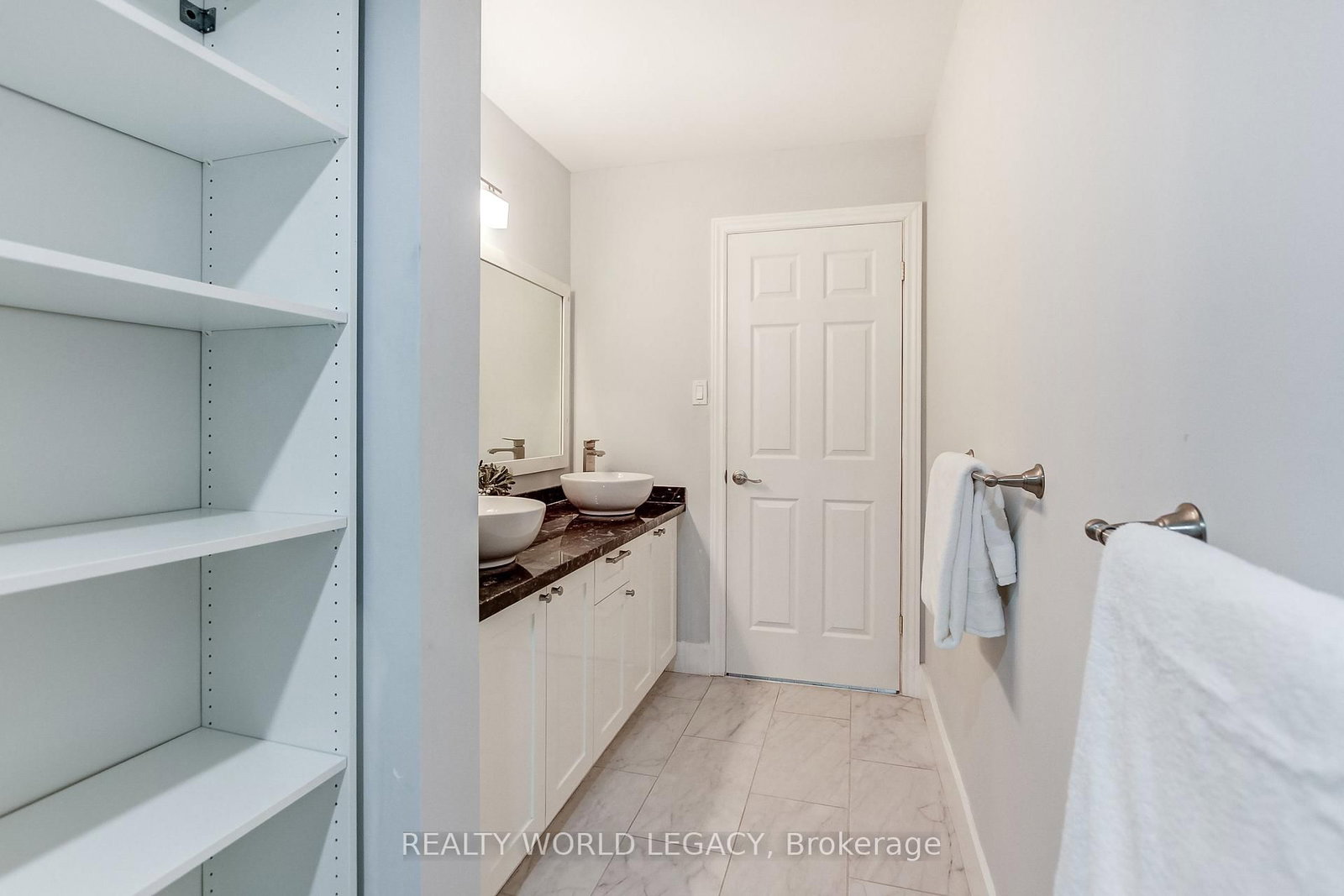 2121 Lakeshore Road • #501 • Burlington, ON photo 41