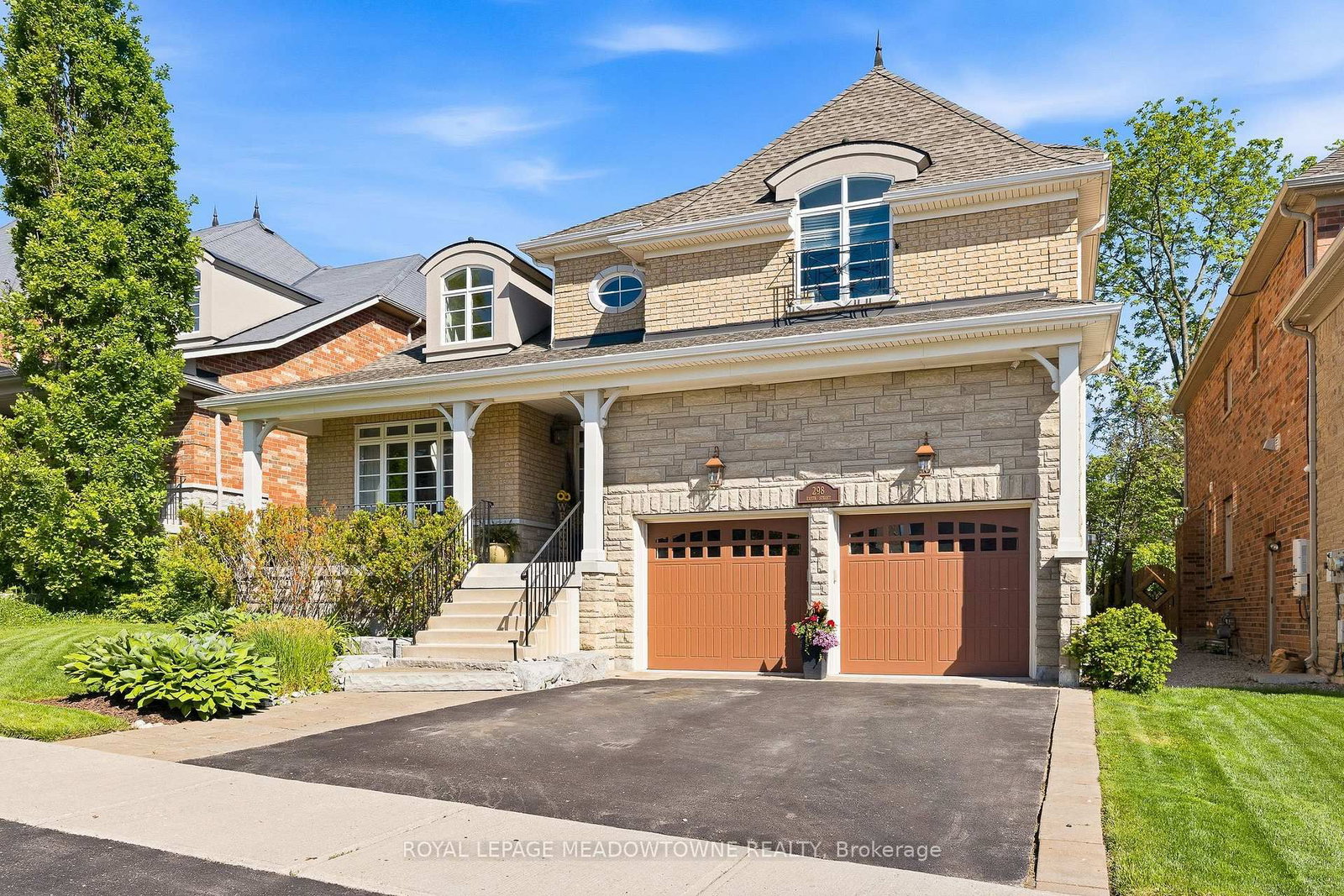 298 Eaton Street • Halton Hills, ON photo 4
