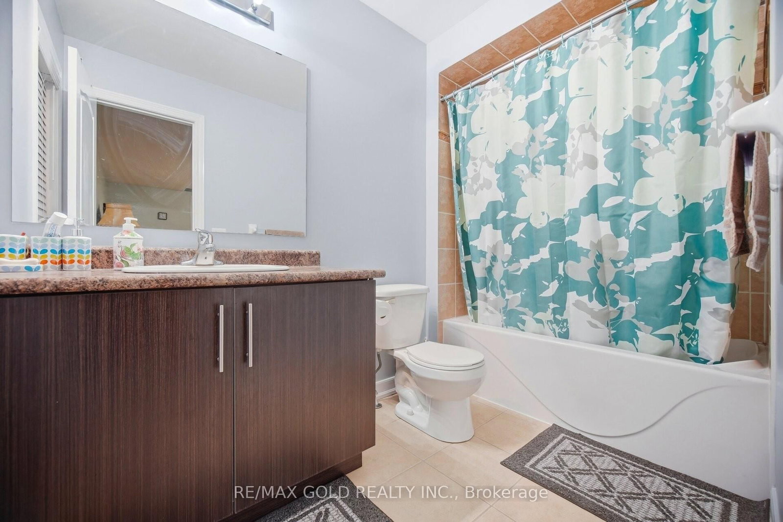 26 Drummondville Drive • Brampton, ON photo 18