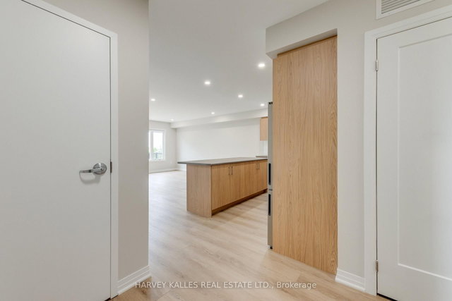 2 - 165 Spalding Road