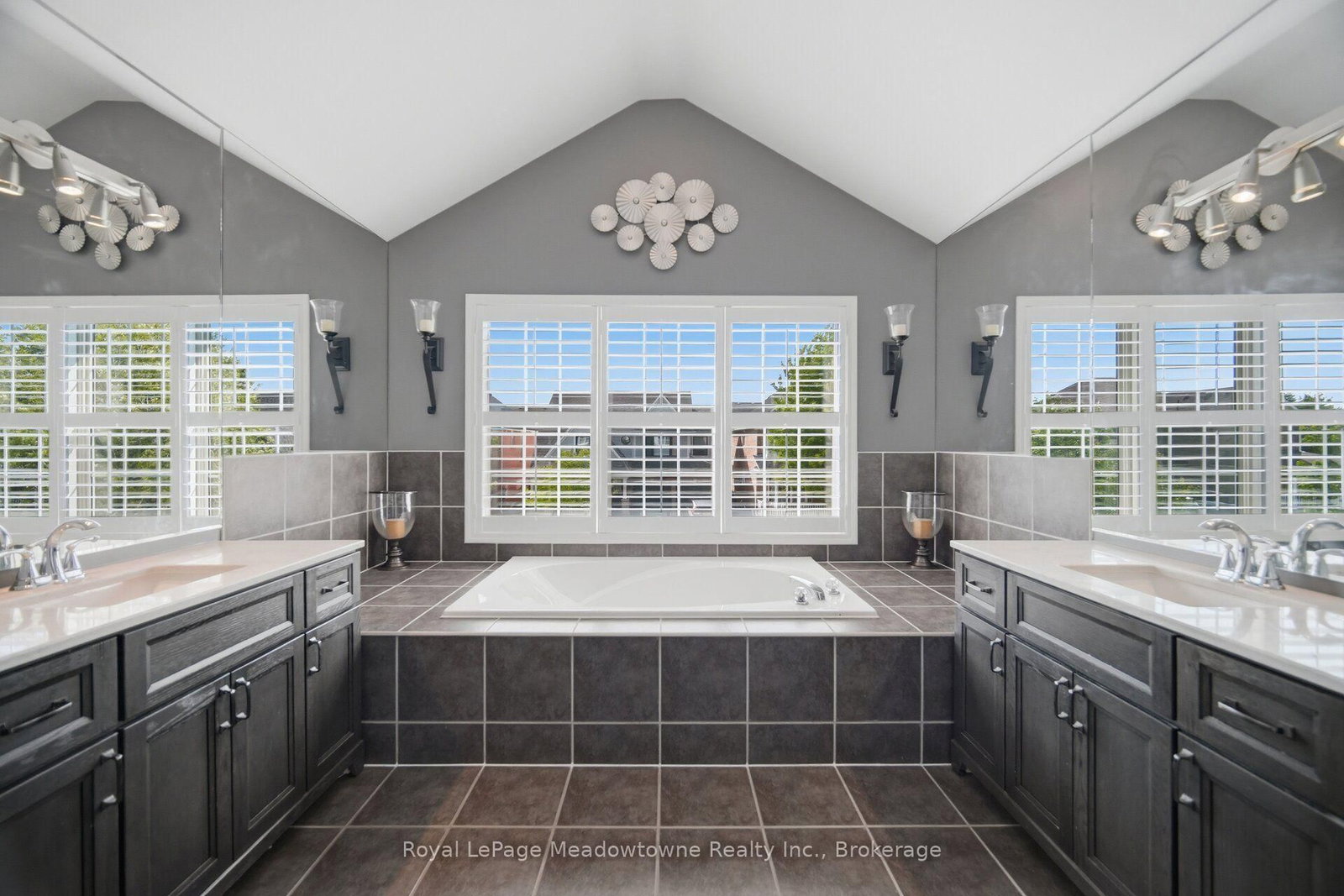 1406 Hearst Boulevard • Milton, ON photo 31