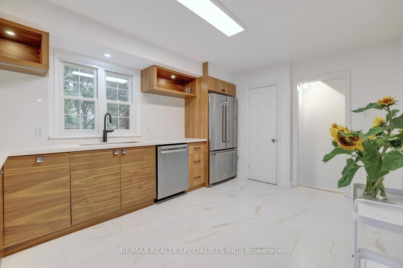 406 Christina Oakville,ON L6K 1H6 — Photo 13