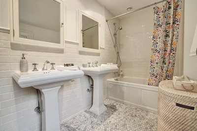 406 Christina Oakville,ON L6K 1H6 — Photo 26