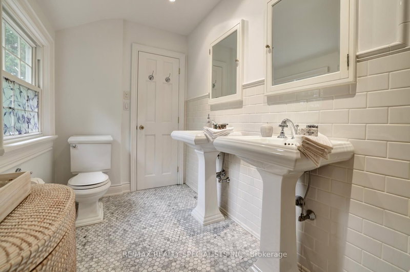 406 Christina Oakville,ON L6K 1H6 — Photo 27