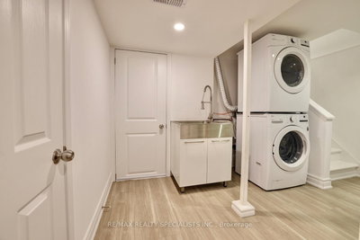 406 Christina Oakville,ON L6K 1H6 — Photo 34