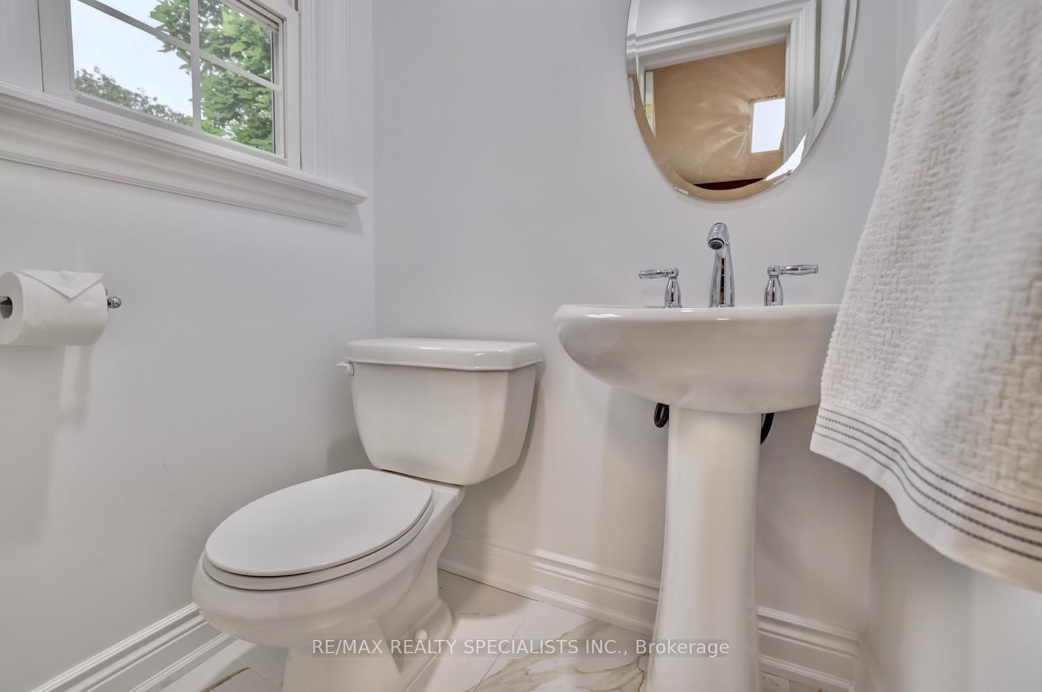 406 Christina Drive • Oakville, ON photo 36