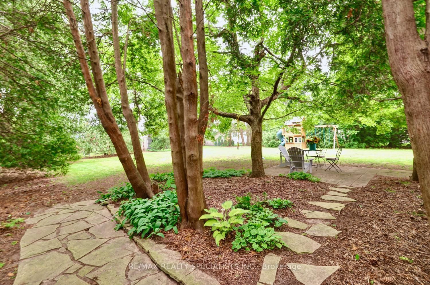 406 Christina Drive • Oakville, ON photo 42