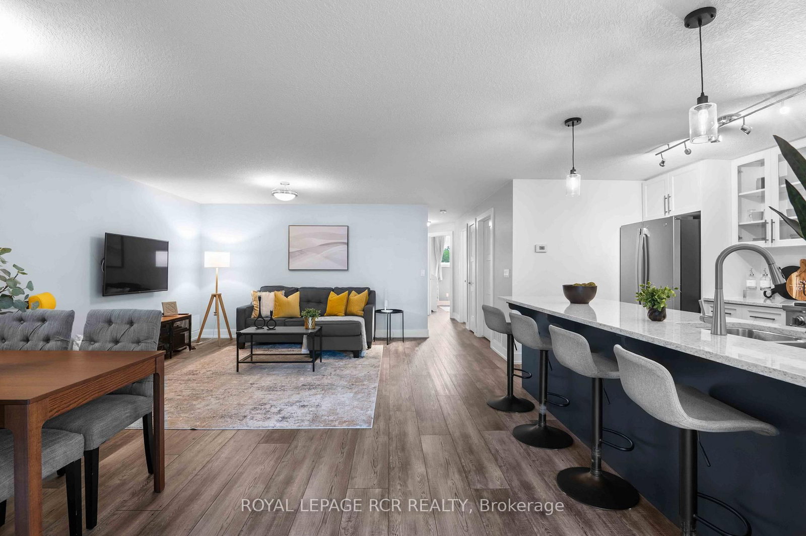 17 Centre Street • #102 • Orangeville, ON photo 13